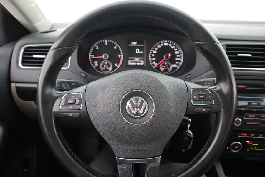 Volkswagen Jetta vaihtoauto