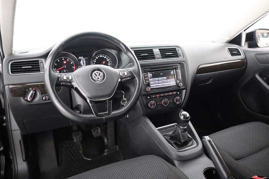 Volkswagen Jetta vaihtoauto