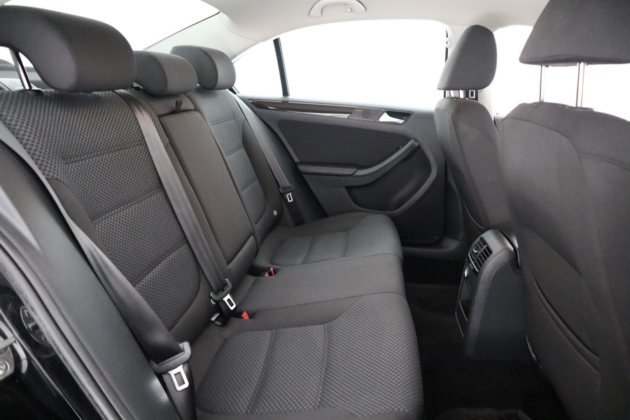 Volkswagen Jetta vaihtoauto