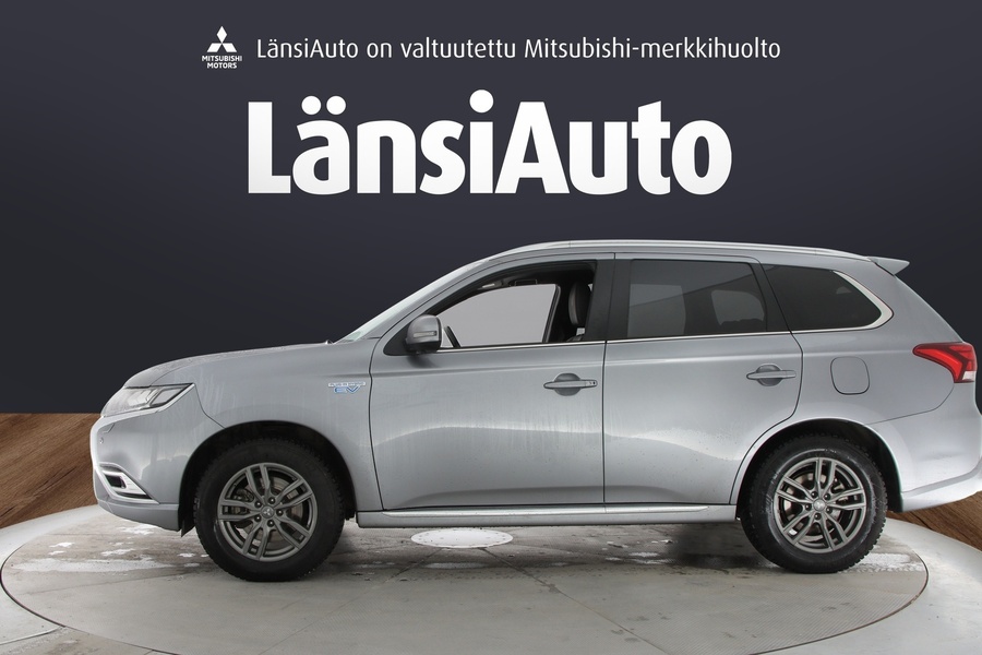 Mitsubishi Outlander PHEV vaihtoauto
