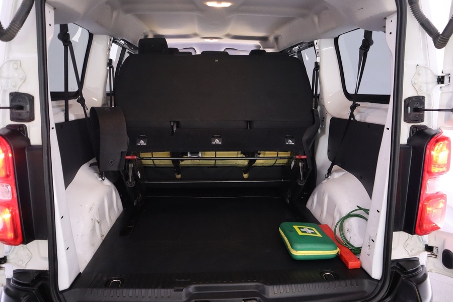 Toyota Proace Verso vaihtoauto