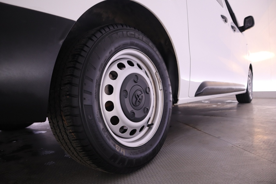 Toyota Proace Verso vaihtoauto