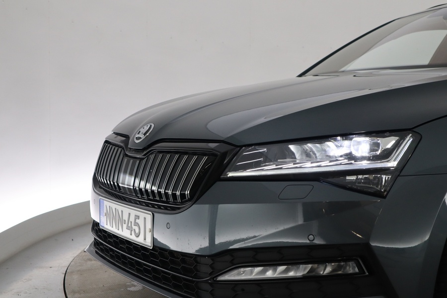 Skoda Superb vaihtoauto