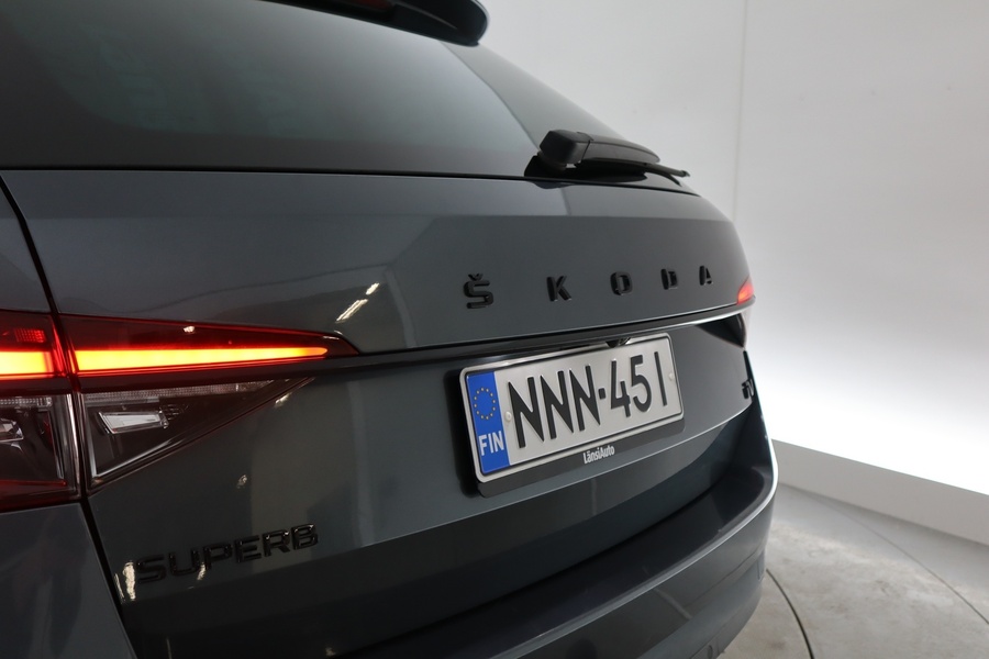 Skoda Superb vaihtoauto