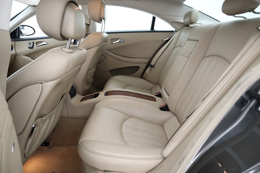 Mercedes-Benz CLS vaihtoauto