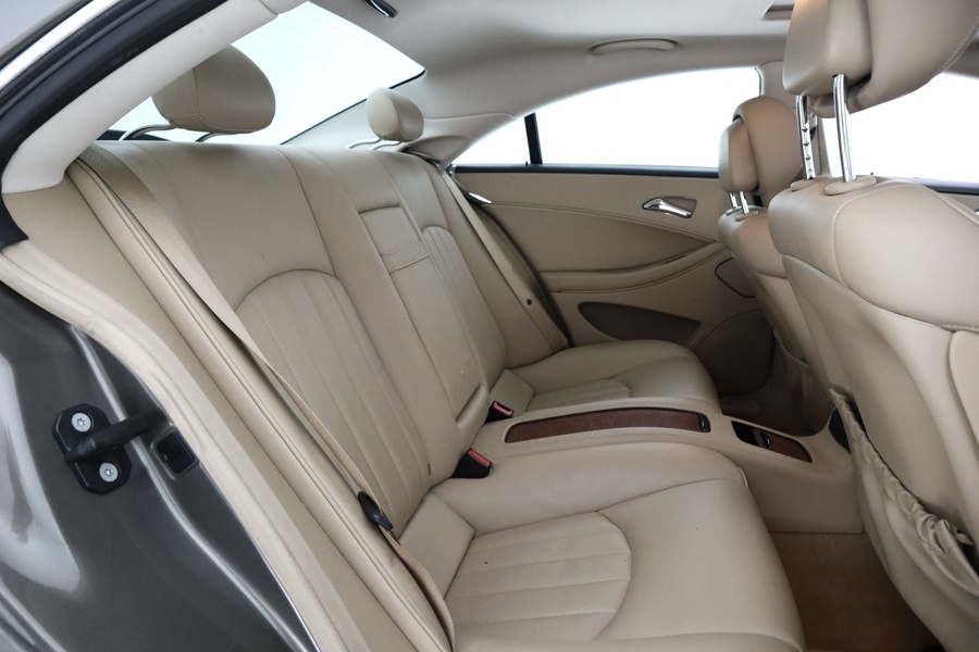 Mercedes-Benz CLS vaihtoauto