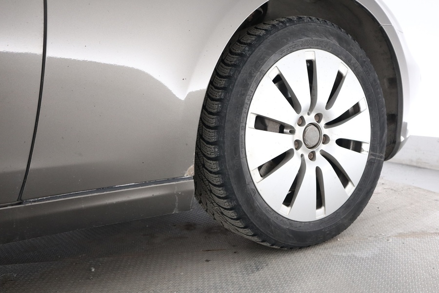 Mercedes-Benz CLS vaihtoauto