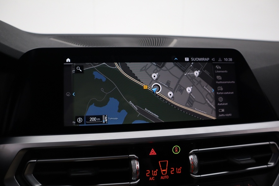 BMW 330 vaihtoauto