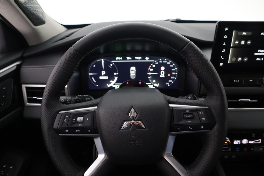 Mitsubishi Outlander vaihtoauto