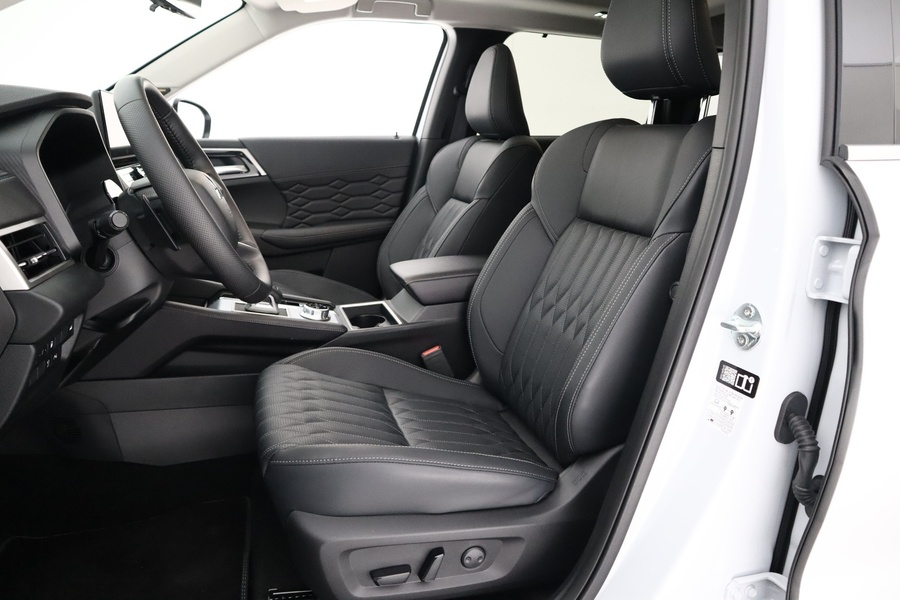 Mitsubishi Outlander vaihtoauto