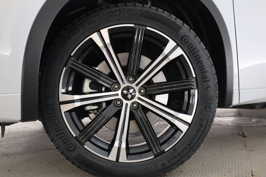 Mitsubishi Outlander vaihtoauto