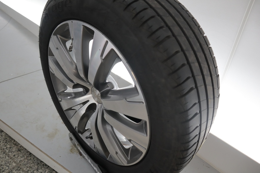 Peugeot 3008 vaihtoauto