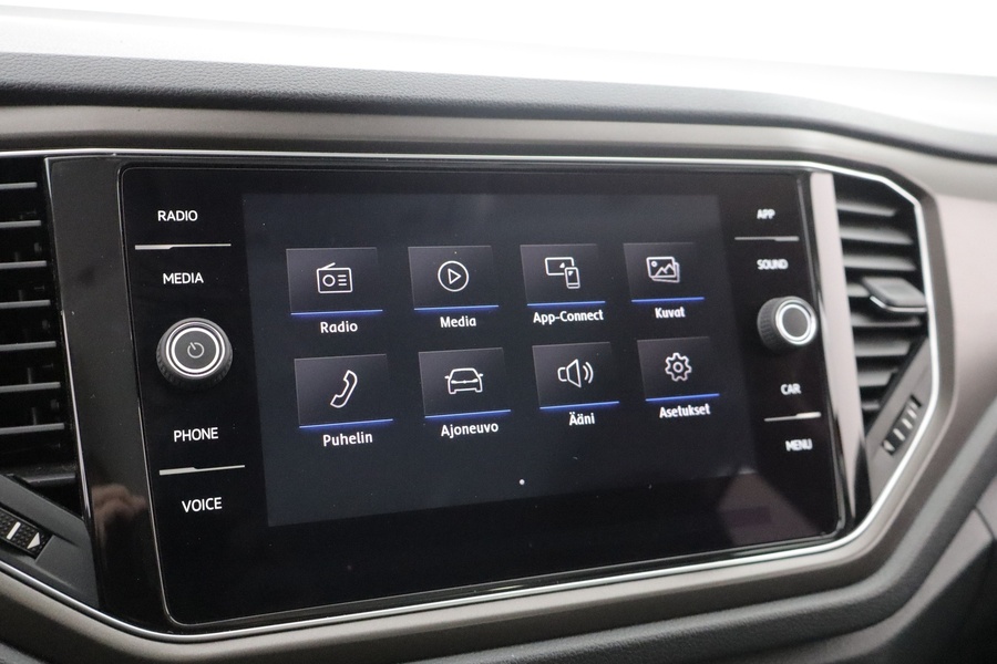 Volkswagen T-Roc vaihtoauto