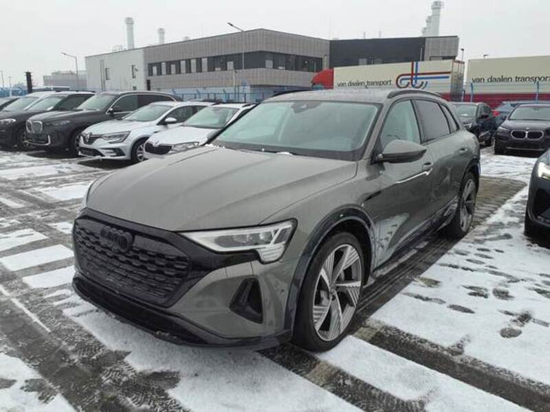 Audi Q8 e-tron vaihtoauto