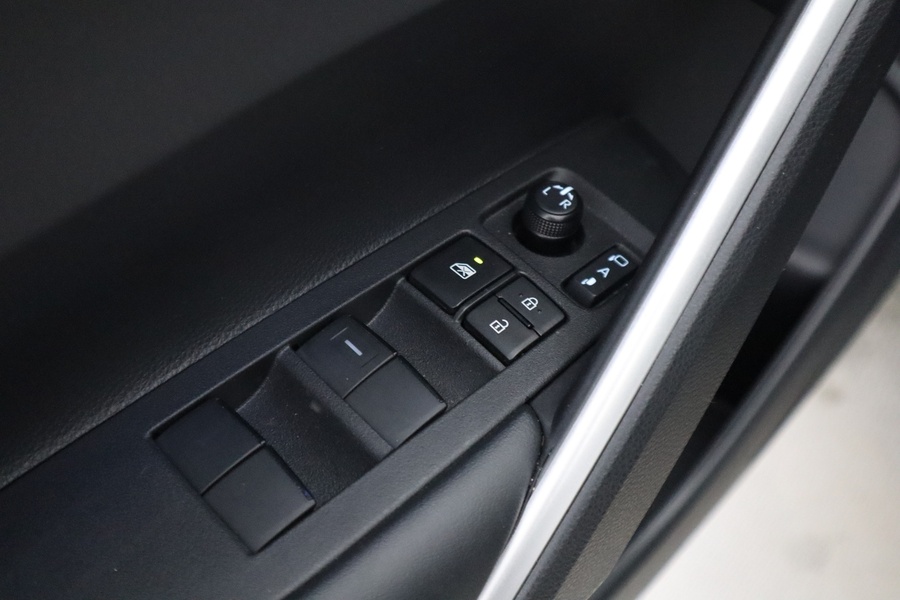 Toyota Corolla Cross vaihtoauto