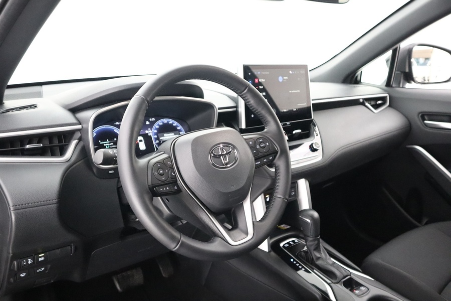 Toyota Corolla Cross vaihtoauto