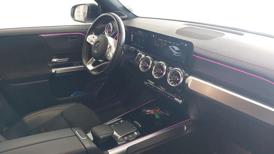 Mercedes-Benz EQB vaihtoauto