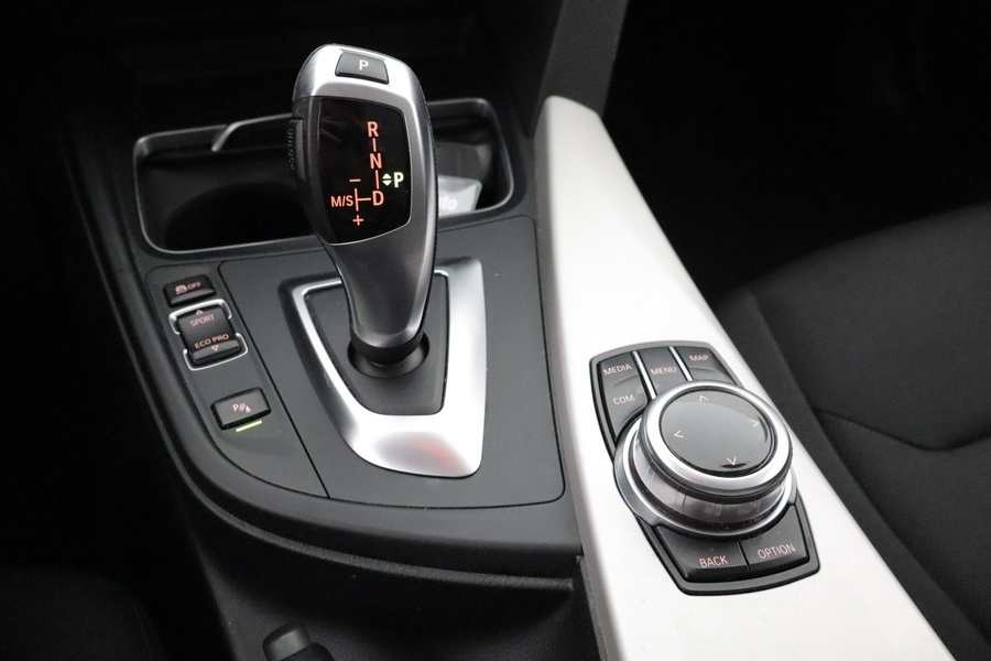 BMW 318 vaihtoauto