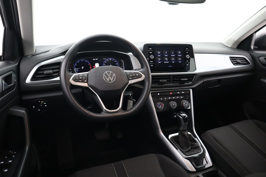 Volkswagen T-Roc vaihtoauto