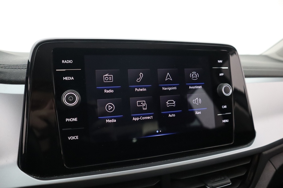 Volkswagen T-Roc vaihtoauto