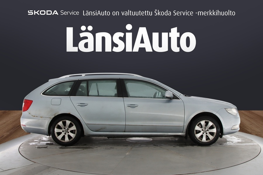 Skoda Superb vaihtoauto
