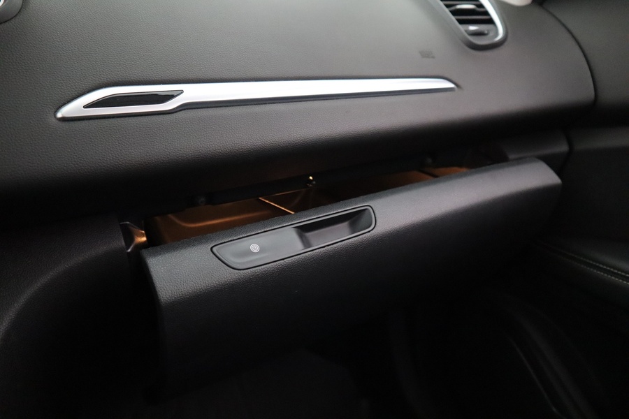 Renault Grand Scénic vaihtoauto