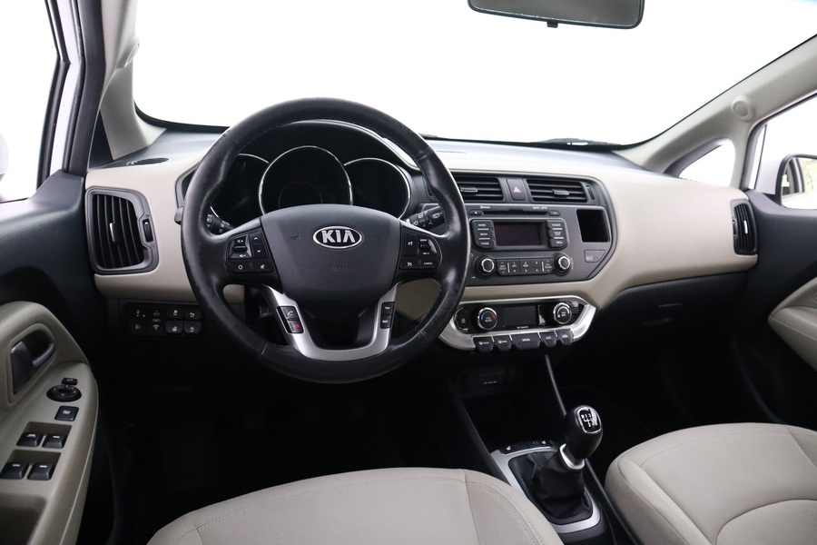 Kia Rio vaihtoauto