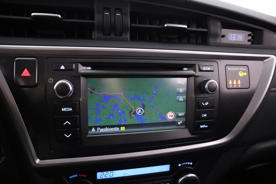 Toyota Auris vaihtoauto