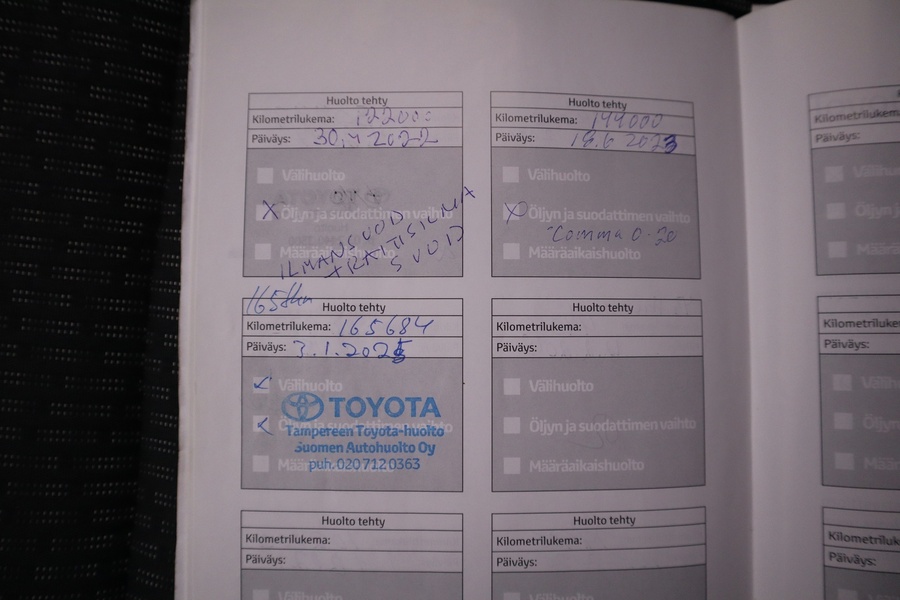 Toyota Auris vaihtoauto