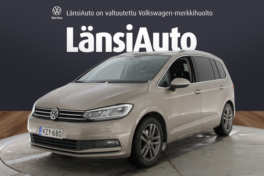 Volkswagen Touran vaihtoauto
