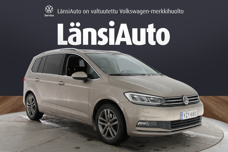 Volkswagen Touran vaihtoauto
