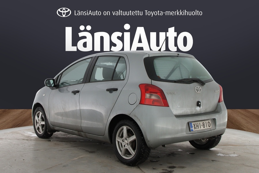 Toyota Yaris vaihtoauto