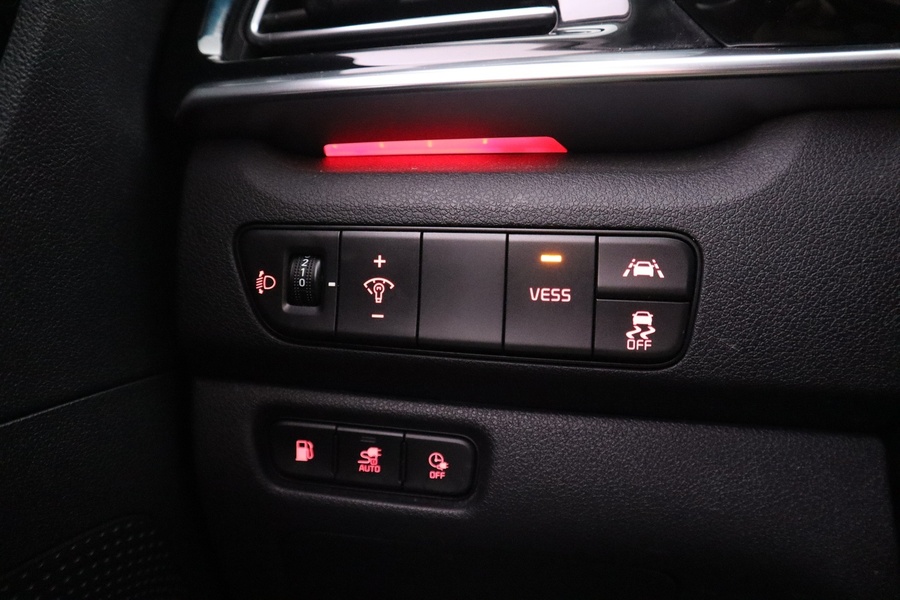 Kia Niro plug-in vaihtoauto