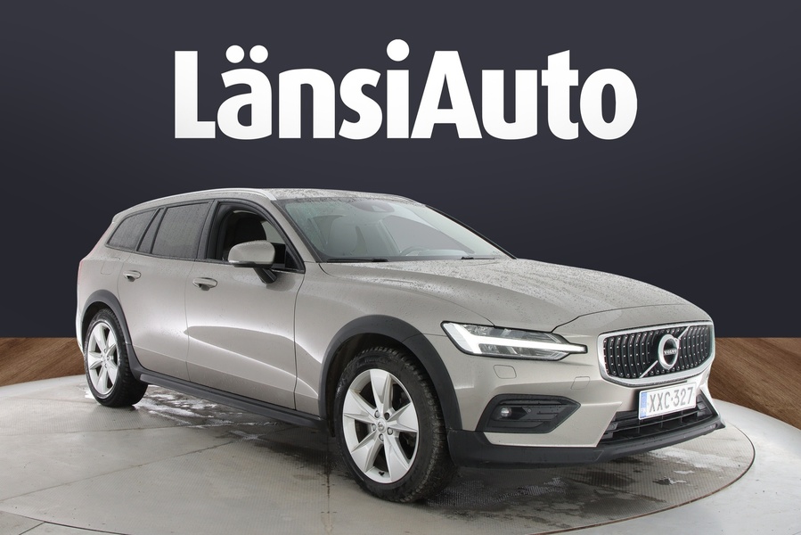 Volvo V60 Cross Country vaihtoauto