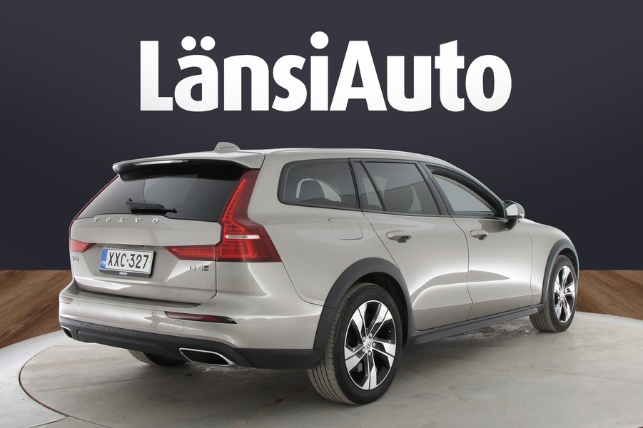 Volvo V60 Cross Country vaihtoauto