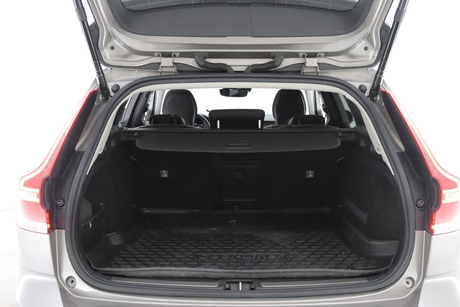 Volvo V60 Cross Country vaihtoauto