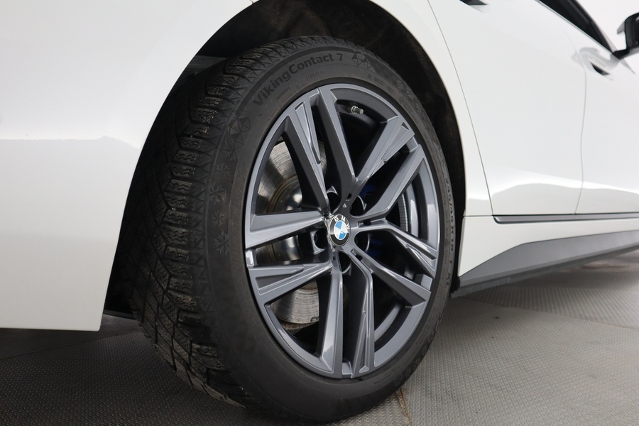 BMW i4 M50 vaihtoauto