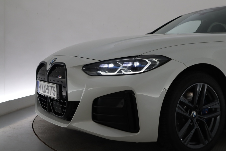 BMW i4 M50 vaihtoauto