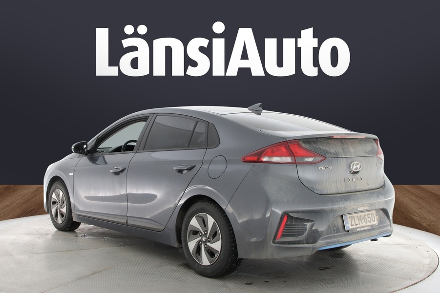 Hyundai IONIQ hybrid vaihtoauto