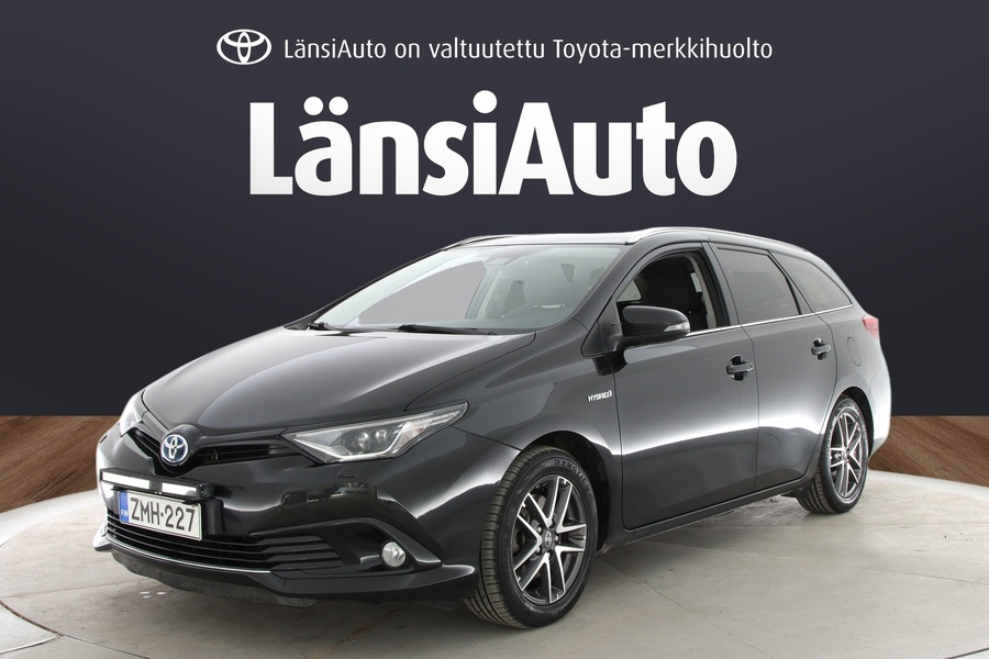 Toyota Auris vaihtoauto