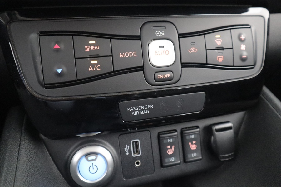 Nissan Leaf vaihtoauto