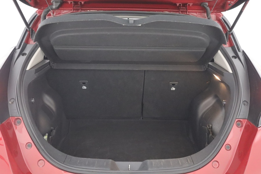 Nissan Leaf vaihtoauto