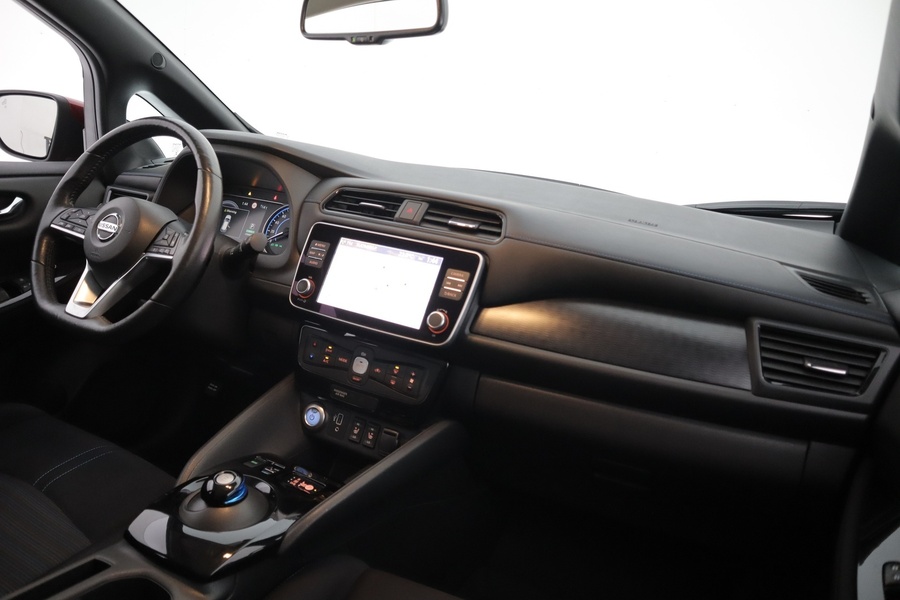 Nissan Leaf vaihtoauto