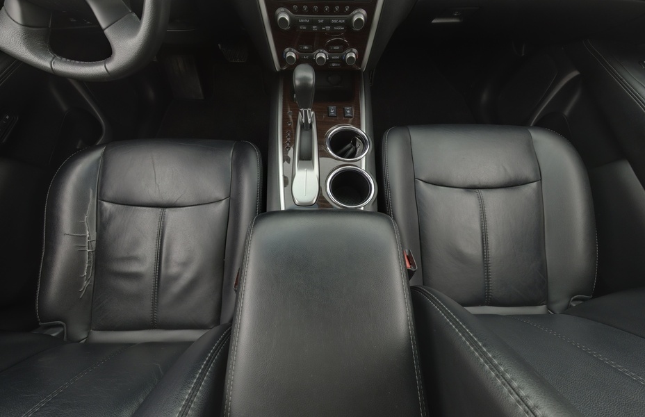 Nissan Pathfinder vaihtoauto