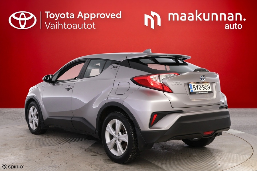 Toyota C-HR vaihtoauto