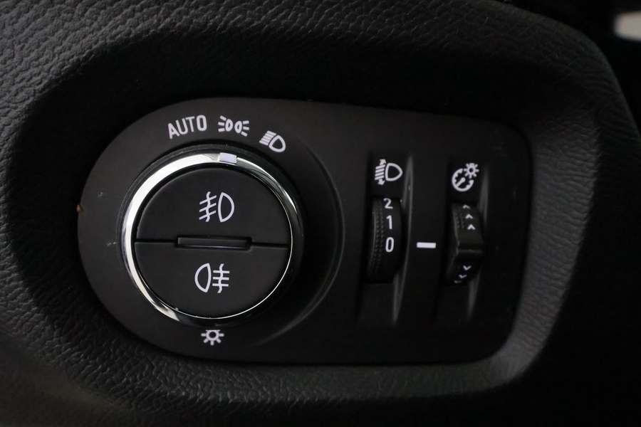 Opel Corsa vaihtoauto