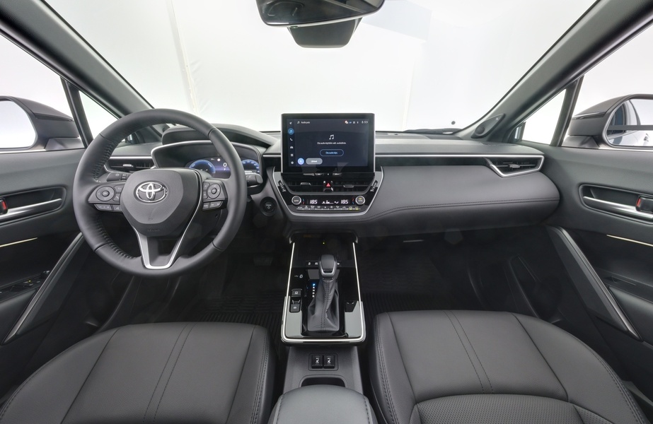 Toyota Corolla Cross vaihtoauto