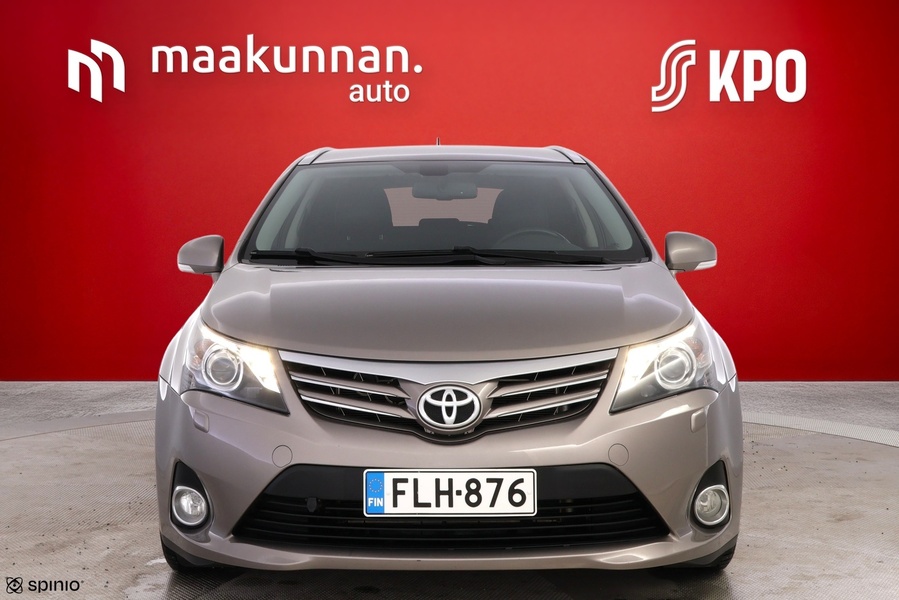 Toyota Avensis vaihtoauto