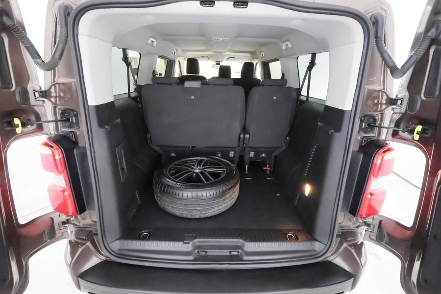 Toyota Proace Verso vaihtoauto