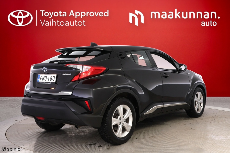 Toyota C-HR vaihtoauto